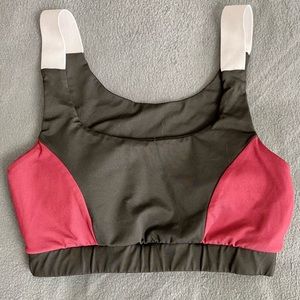 SHEIN Sports Bra